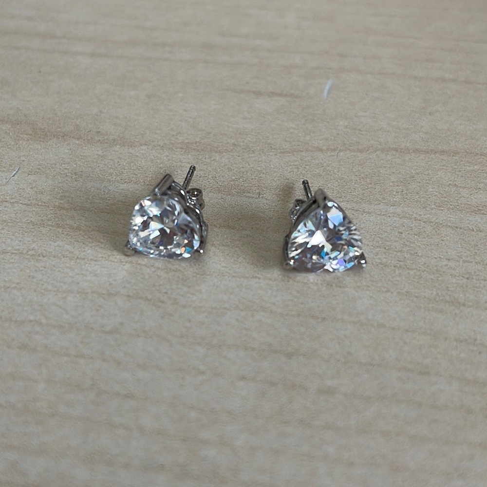Crislu Earrings